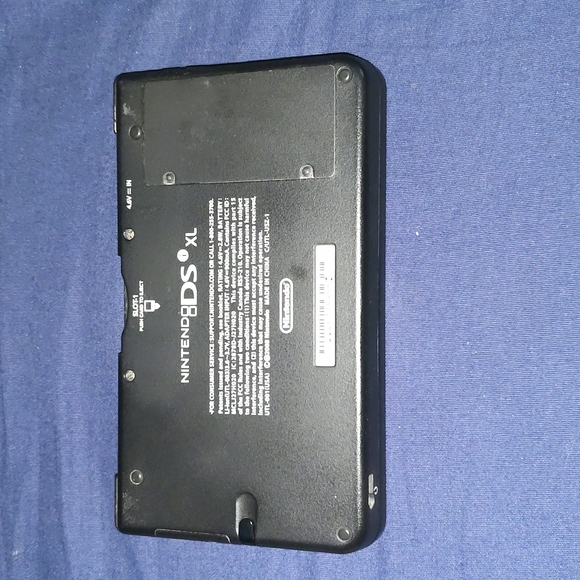 🟣Nintendo Dsi XL - Picture 4 of 5